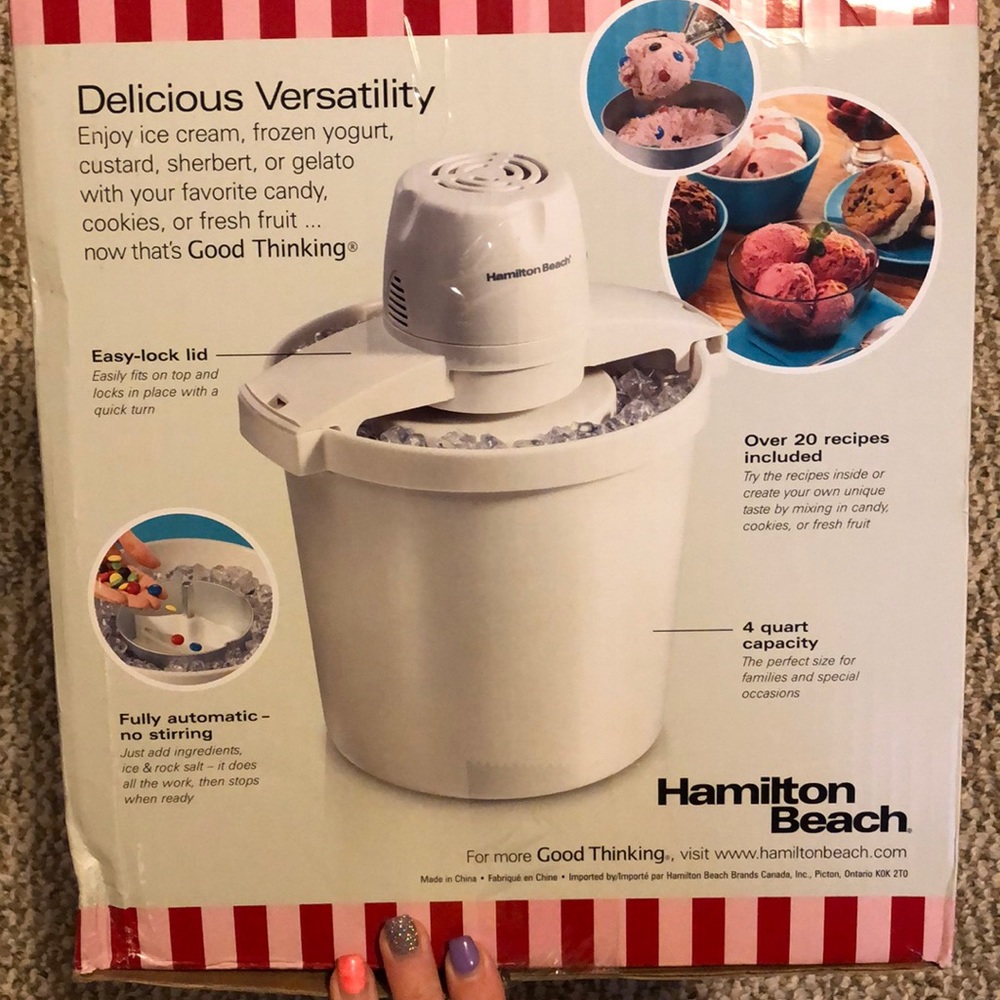 New in Box - 4 Quart Ice Cream Maker